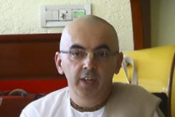 H.G. Divya-prabandha Dasa